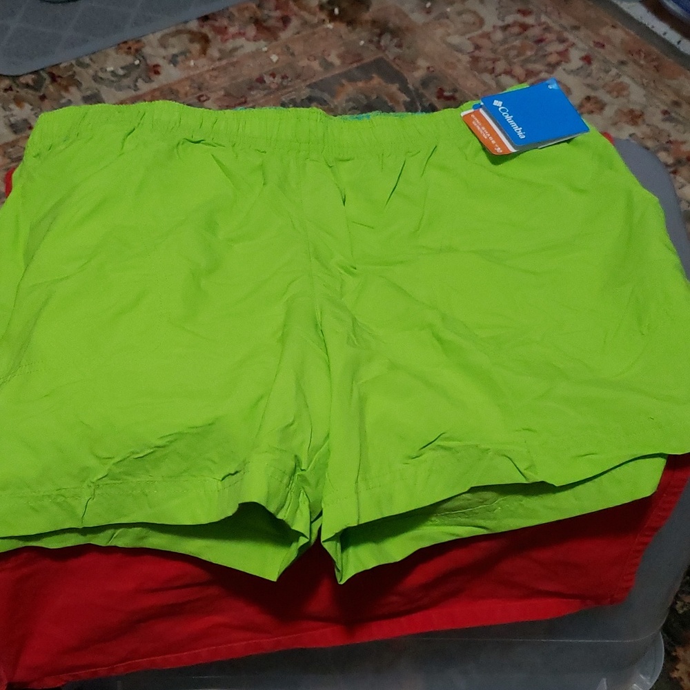 Columbia sportswear women's XL Sandy River shorts. Lime green and blue. NWT.